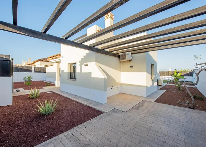 Ereza Villas Alicia